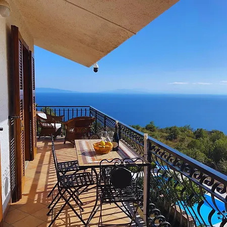 Amazing Sea View With Free Swimming Pool Appartement