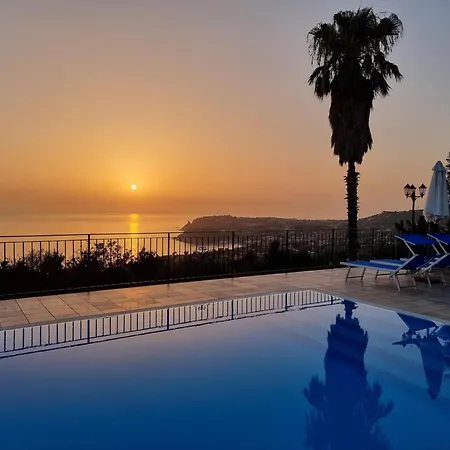 Amazing Sea View With Free Swimming Pool Coccorino